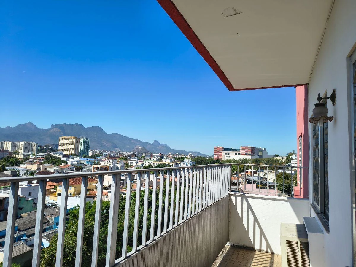 Cobertura duplex de 140 m² com 3 quartos e varanda — photo 2