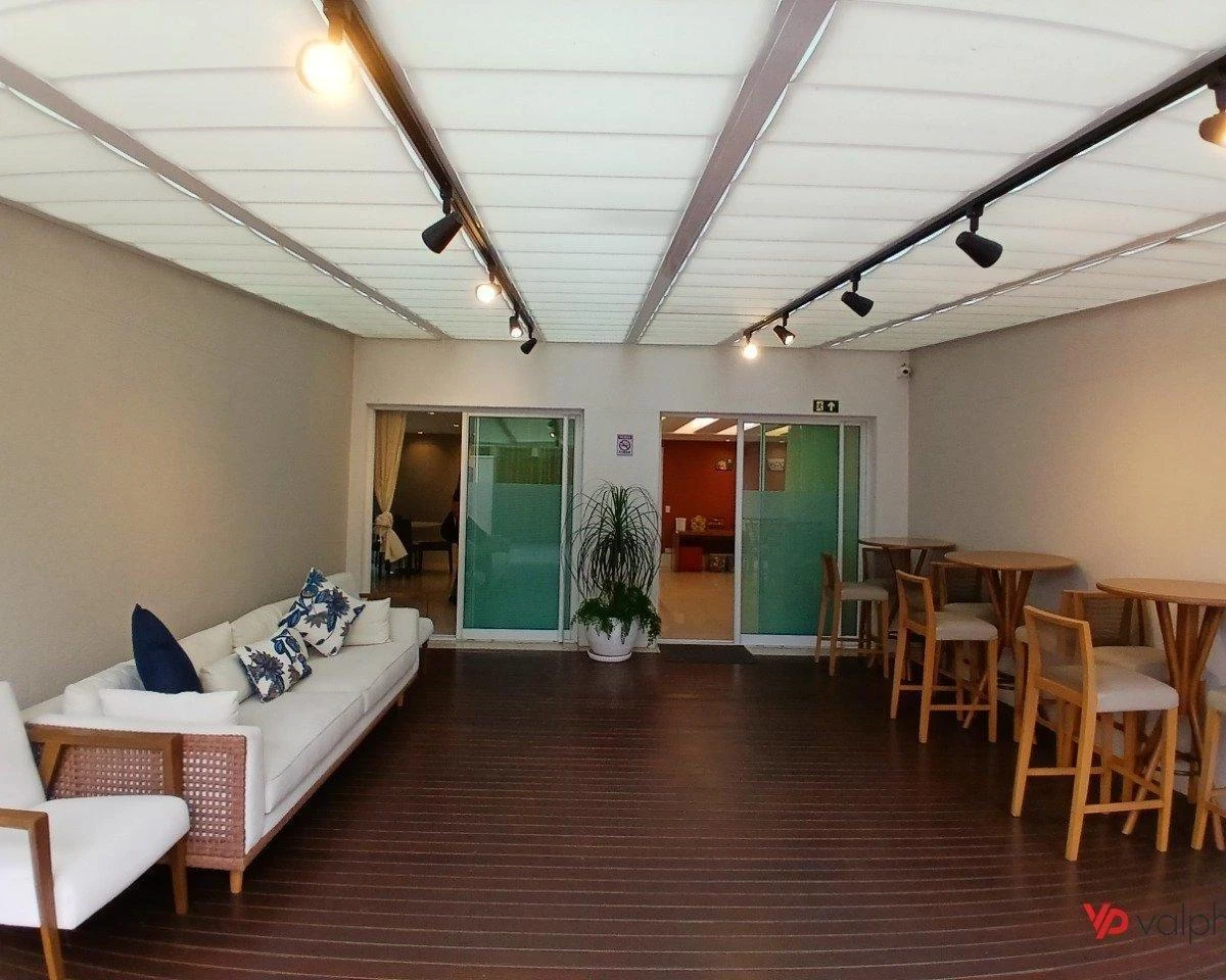 Home office in a 2-bedroom apartment, 105 m² — photo 34