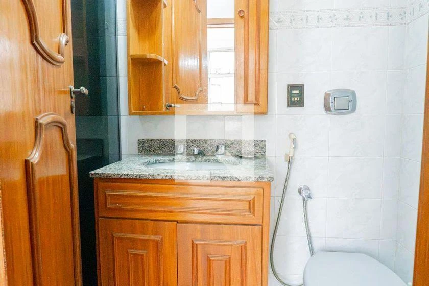 2-bedroom apartment with a grill on the balcony — photo 48