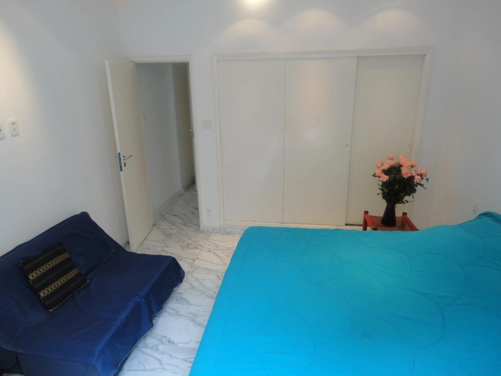 Apartamento mobiliado com 4 quartos e cozinha fechada — photo 40