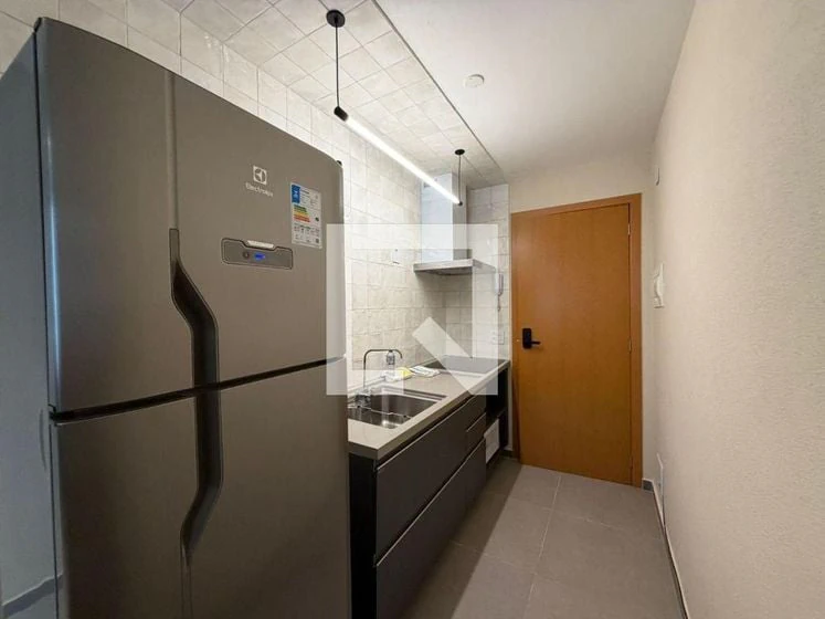 Furnished apartment, 30 m², with a glass-enclosed balcony — photo 2