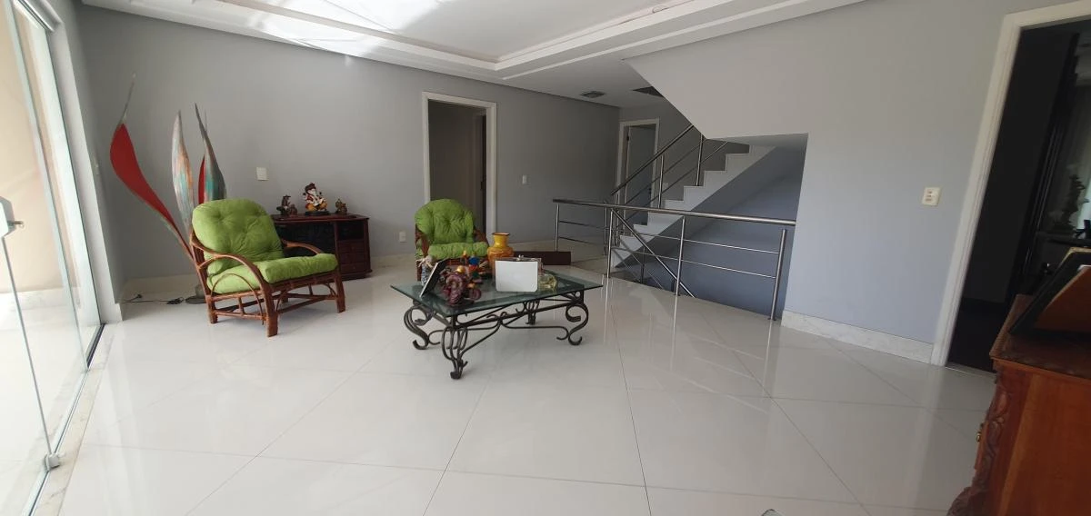 Furnished house with 5 bedrooms and 7 bathrooms — photo 31