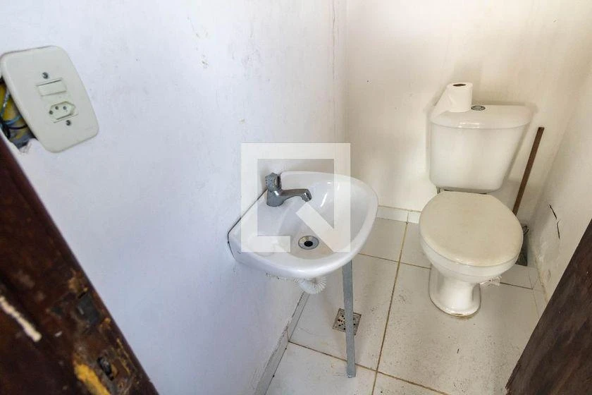 Casa com 3 quartos e 2 banheiros, 160 m² — photo 50