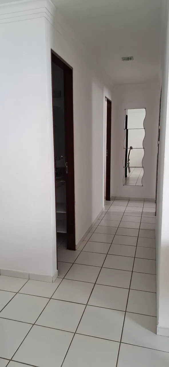 3-bedroom apartment with laundry area — photo 16