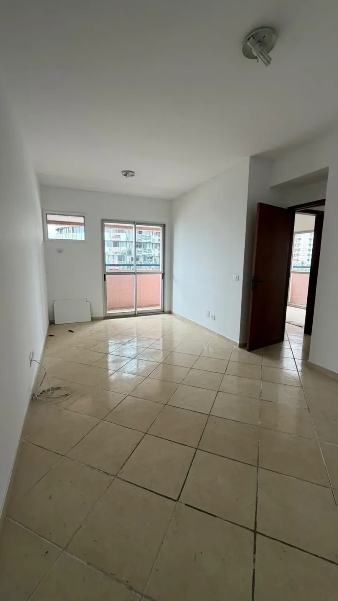 2-bedroom apartment in a building with a sauna — photo 9