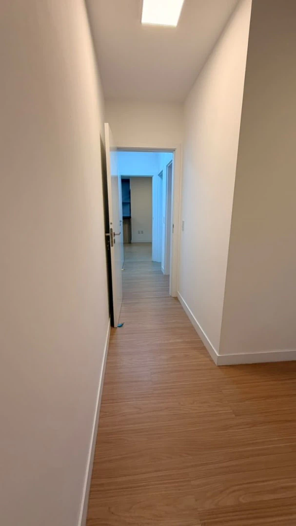 Mountain view in a 2-bedroom apartment, 79 m² — photo 7