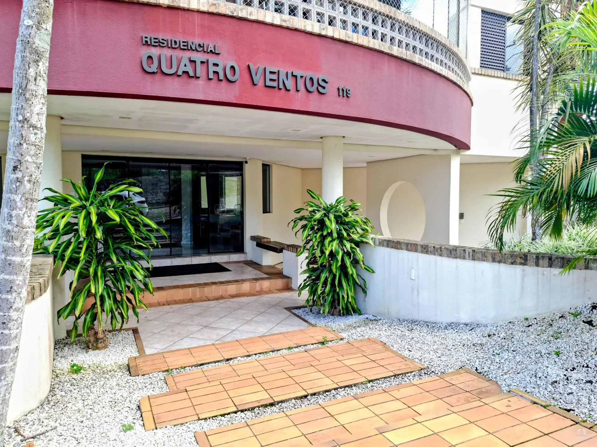 2-bedroom apartment, 1 with its own bathroom, 85 m² — photo 10