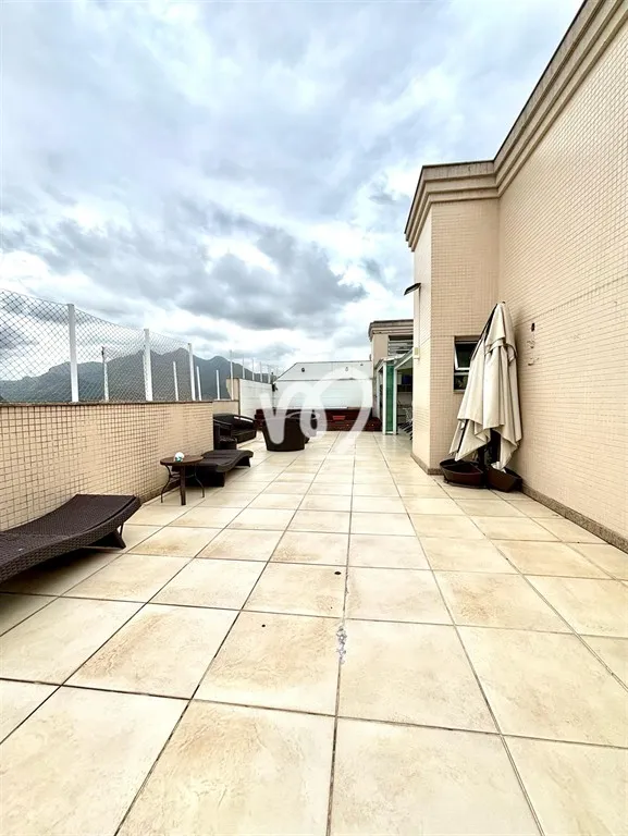 406 m² duplex penthouse with 4 en-suite rooms and view — photo 12