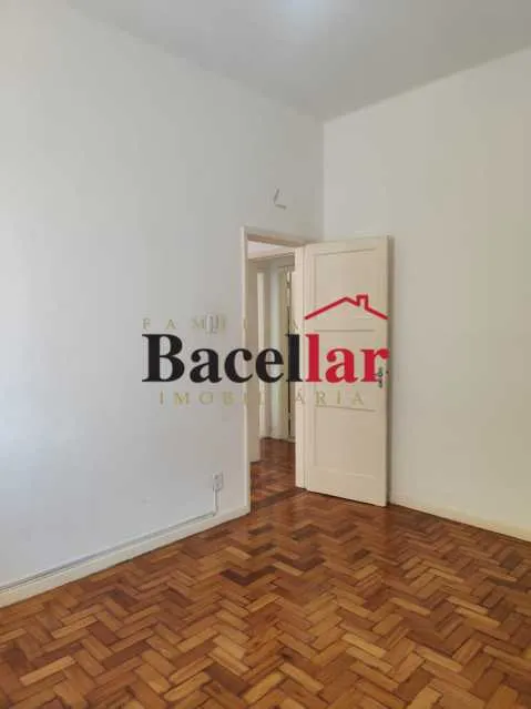Casa, 130 m², com piso de madeira ou laminado — photo 8