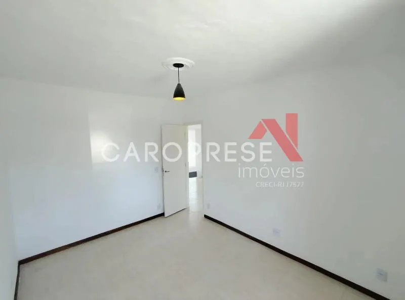 House with no parking, 2 bedrooms, 1 bathroom — photo 13
