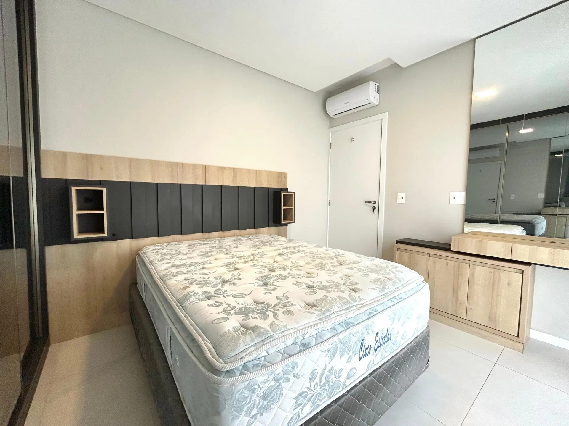 One-bedroom apartment in a building with a pool — photo 8