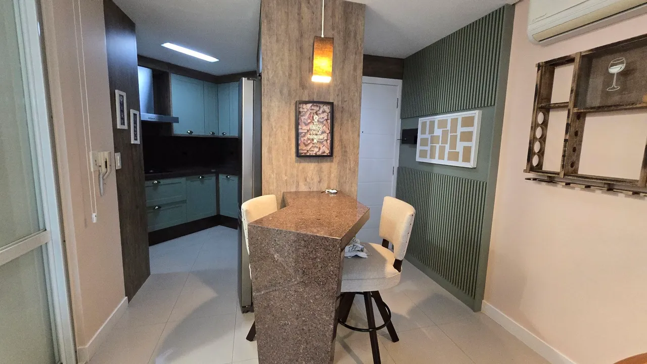 3-bedroom apartment in a building with a gym — photo 2