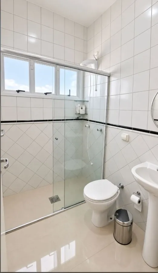 Ванна и 4 спальни: дом 350 м² — photo 17