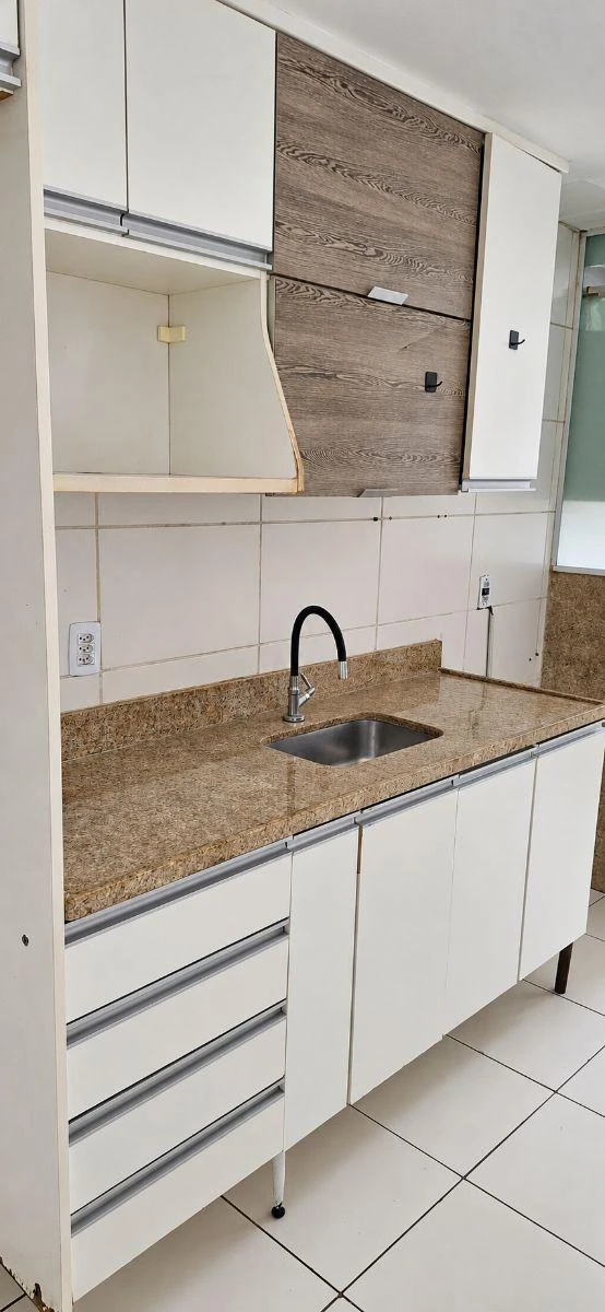 Mountain view in a 3-bedroom apartment, 80 m² — photo 8