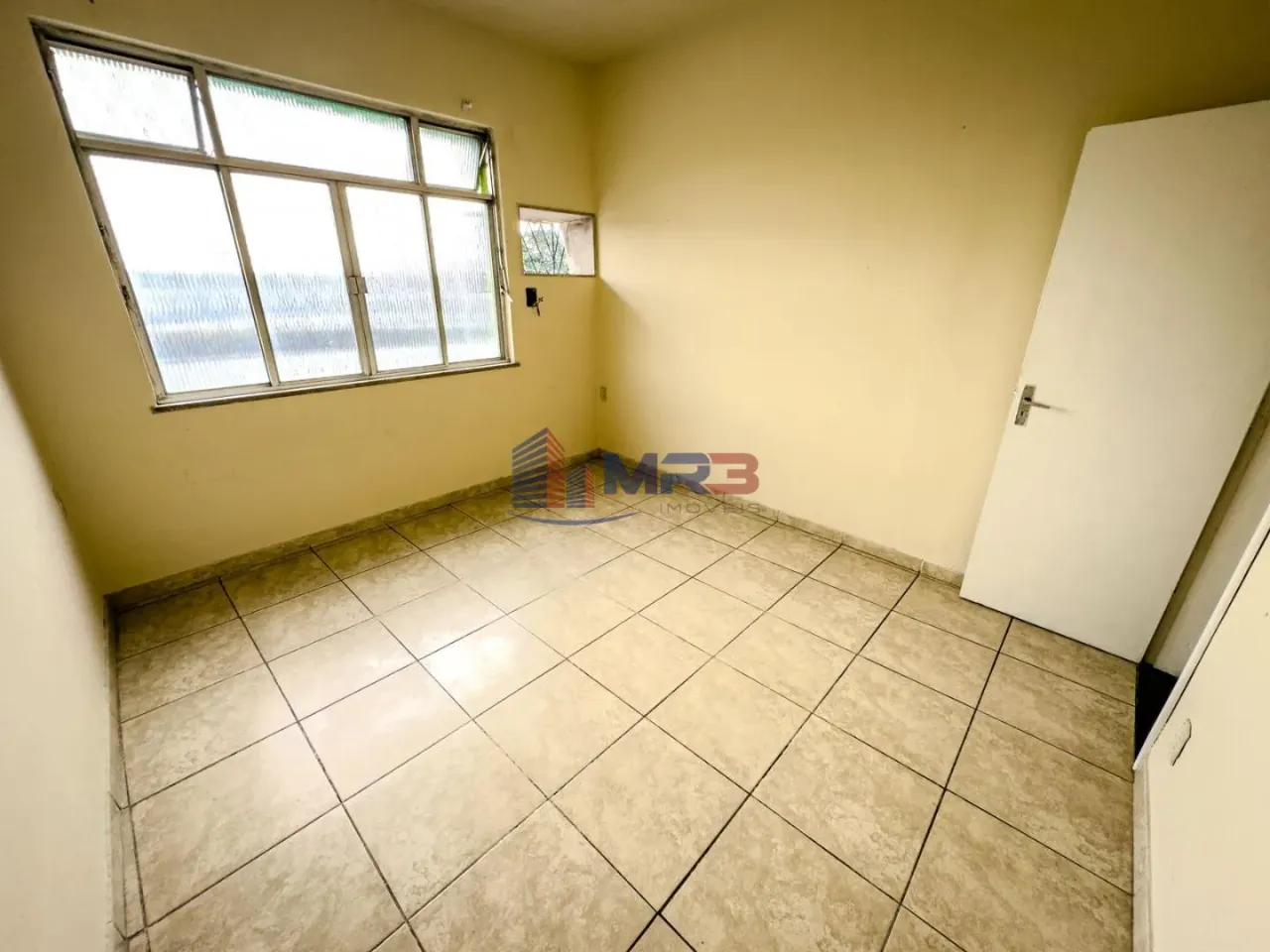 Apartamento para locação com 2 quartos e cozinha fechada — photo 10