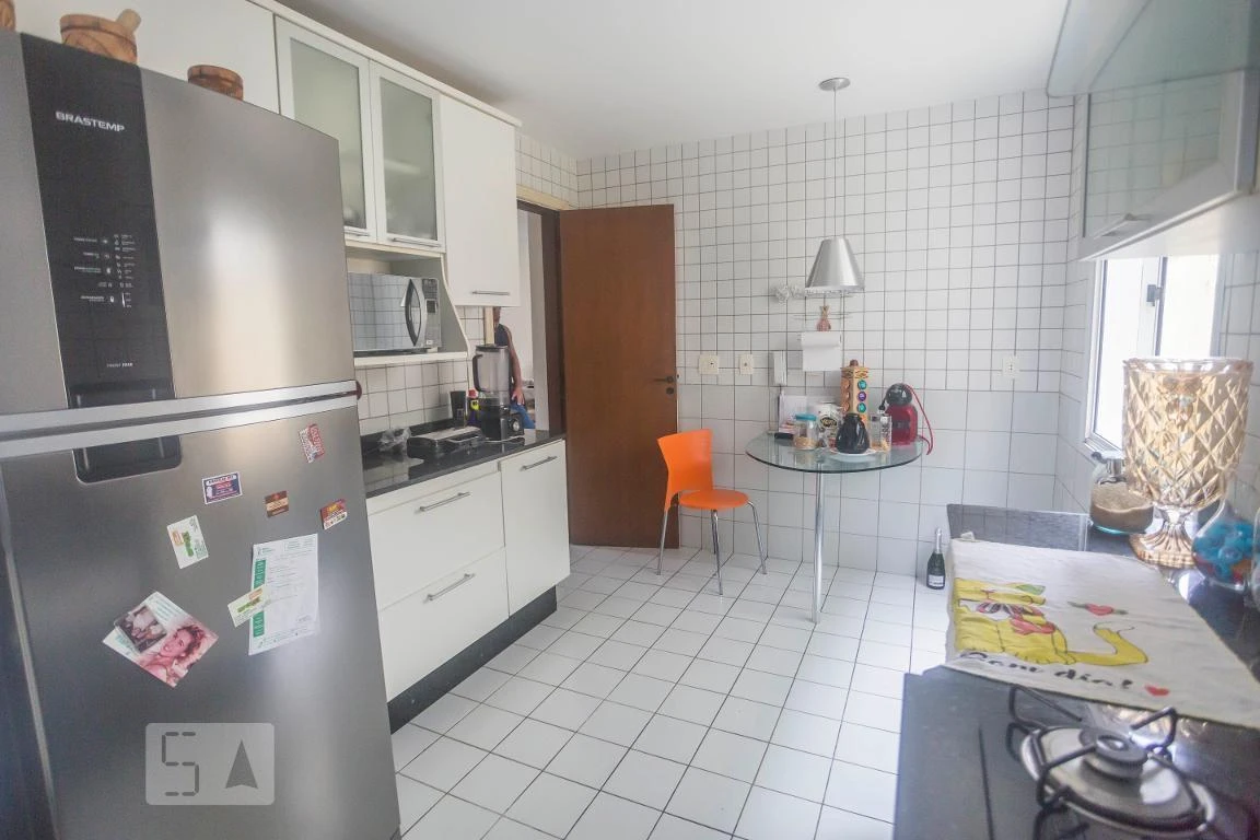 Furnished 680 m² house with 3 bedrooms — photo 16