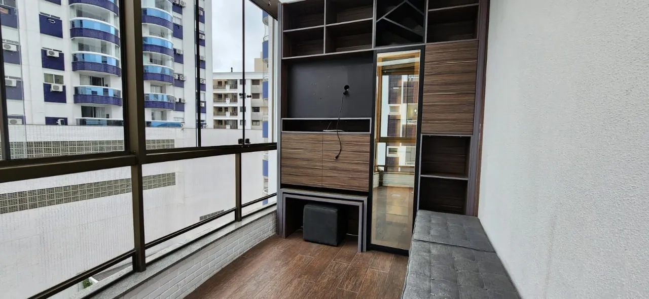 Apartamento mobiliado de 3 dormitórios com sacada envidraçada — photo 27