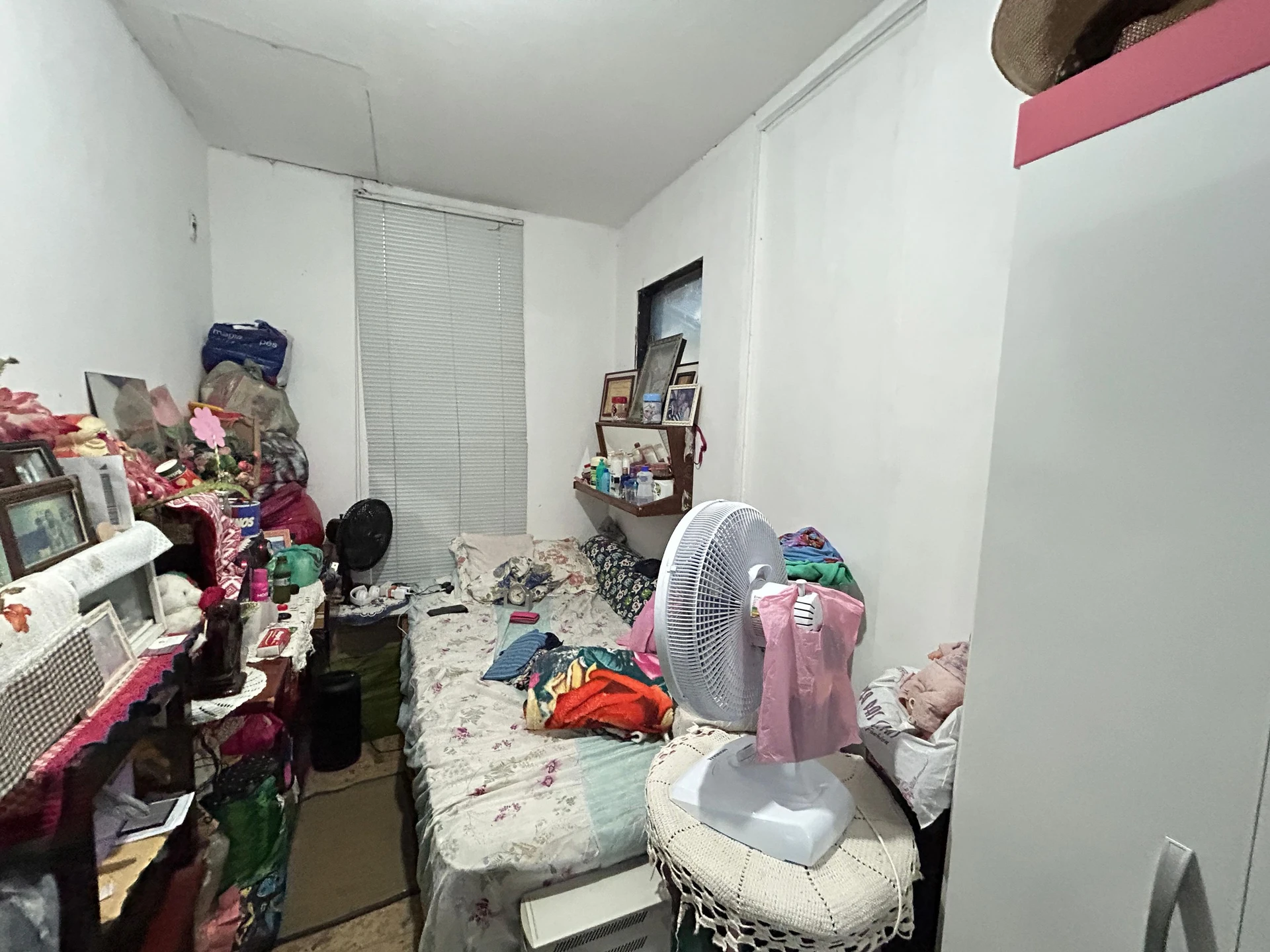 Casa com 4 quartos e varanda fechada de vidro — photo 36