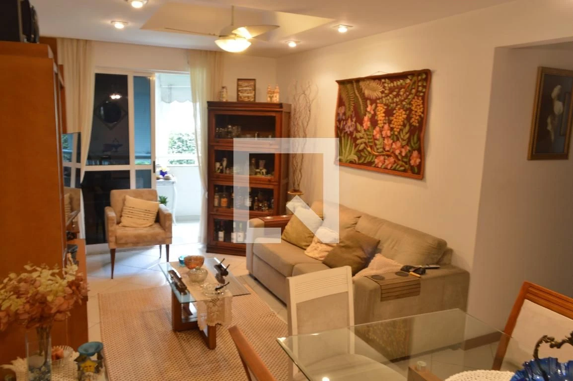 3-bedroom apartment with 1 en-suite, with balcony — photo 4