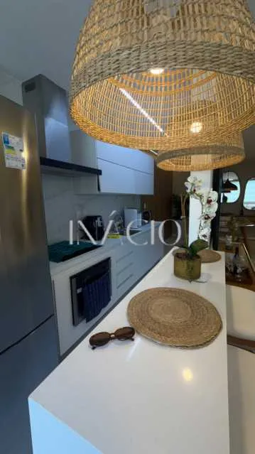 One-bedroom apartment with a water view in Rio de Janeiro — photo 9