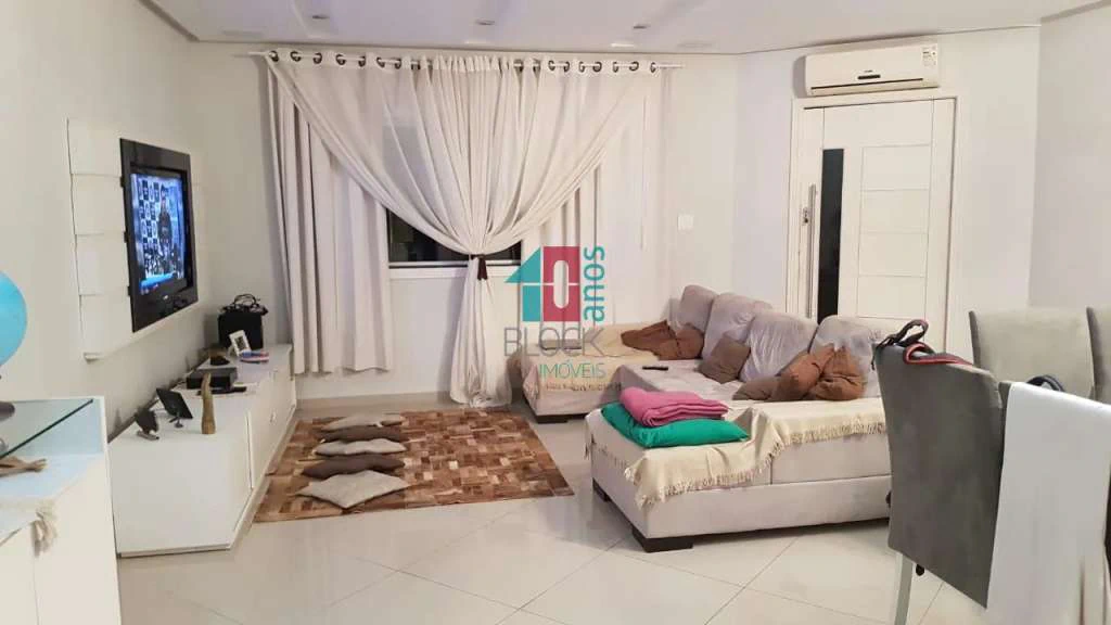 Casa mobiliada de 300 m² com 3 suítes e jardim — photo 10