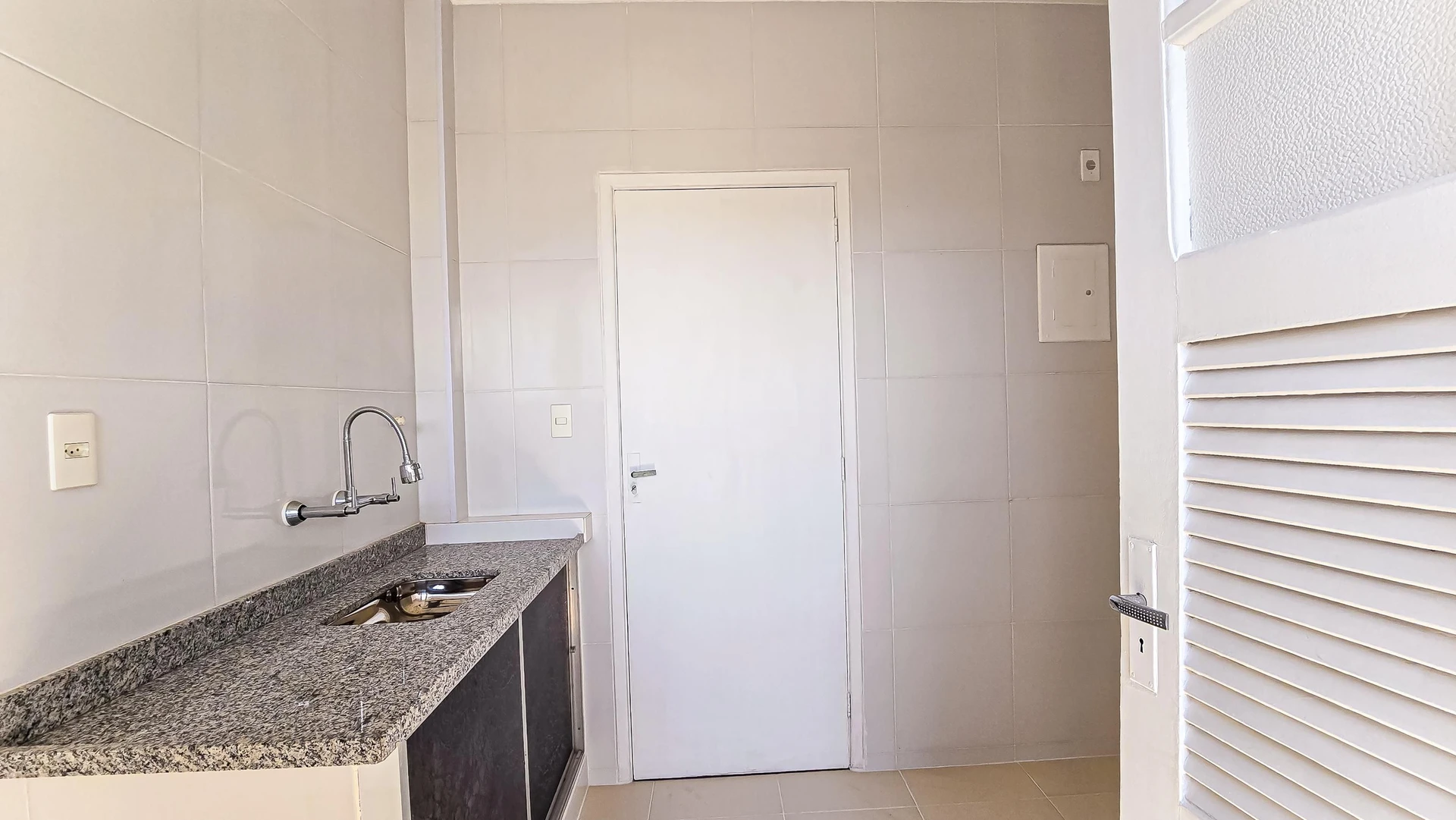 Apartamento con 2 habitaciones, 2 baños y 1 plaza de parking — photo 6