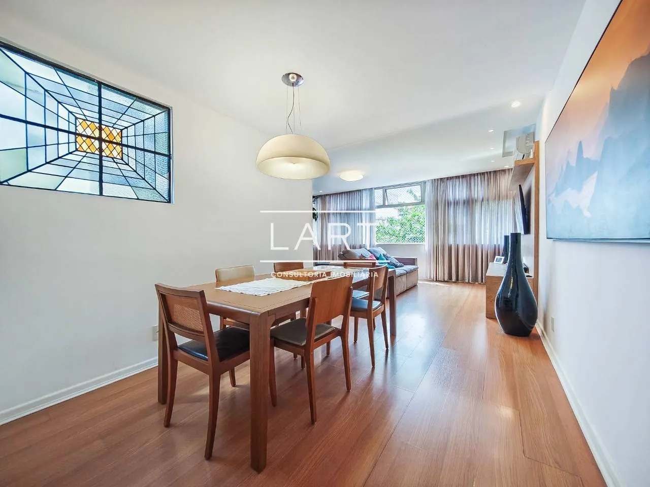 Apartamento de 310 m² com lava-louças e banheira — photo 28