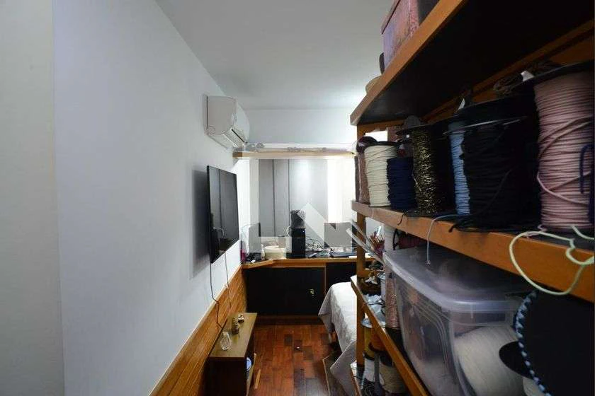 3-bedroom apartment with a home office — photo 19