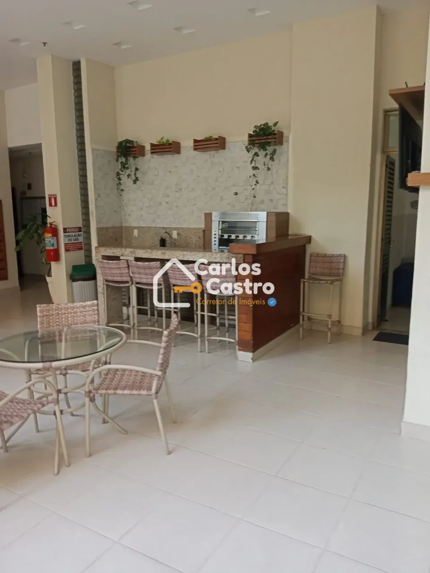 70 m² apartment with 2 bedrooms and open-plan kitchen — photo 37