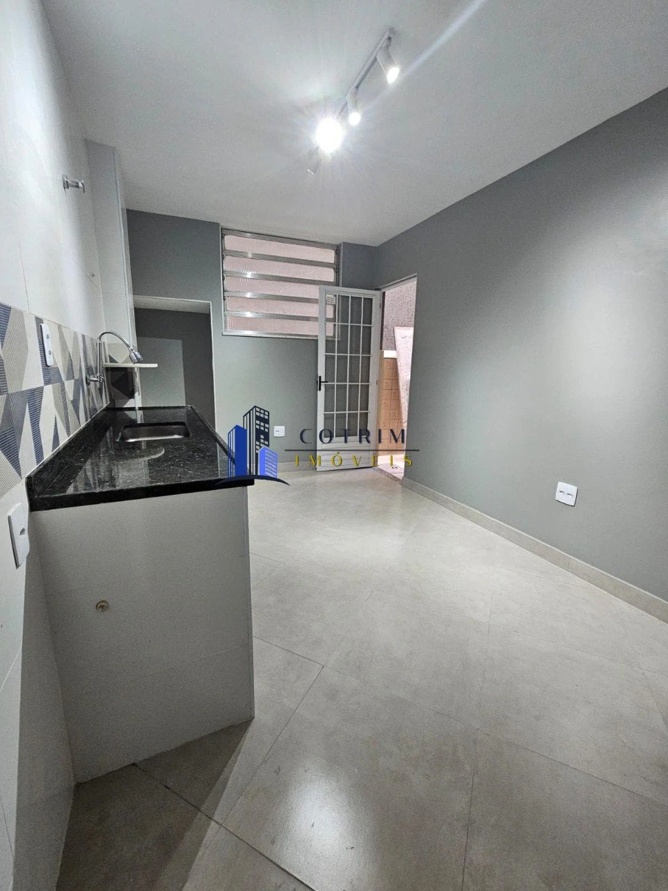 Gated community house with 3 bedrooms and a private garden — photo 14