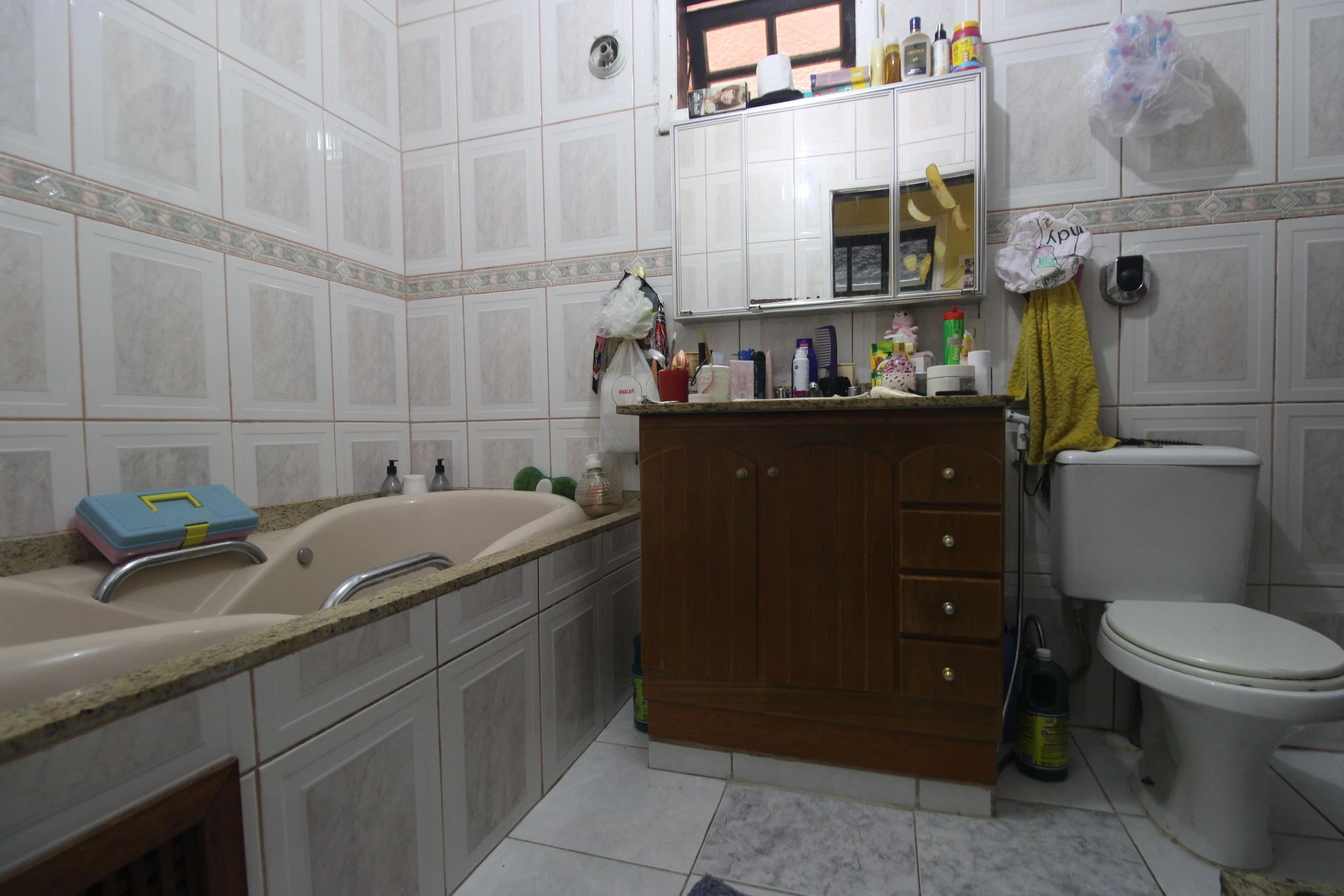 Furnished house with 6 bedrooms and 4 bathrooms — photo 56