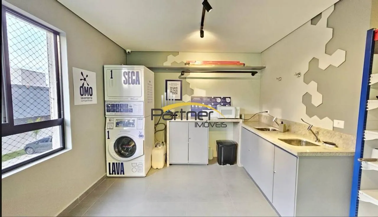 Studio no 4º andar com janelas do piso ao teto — photo 51