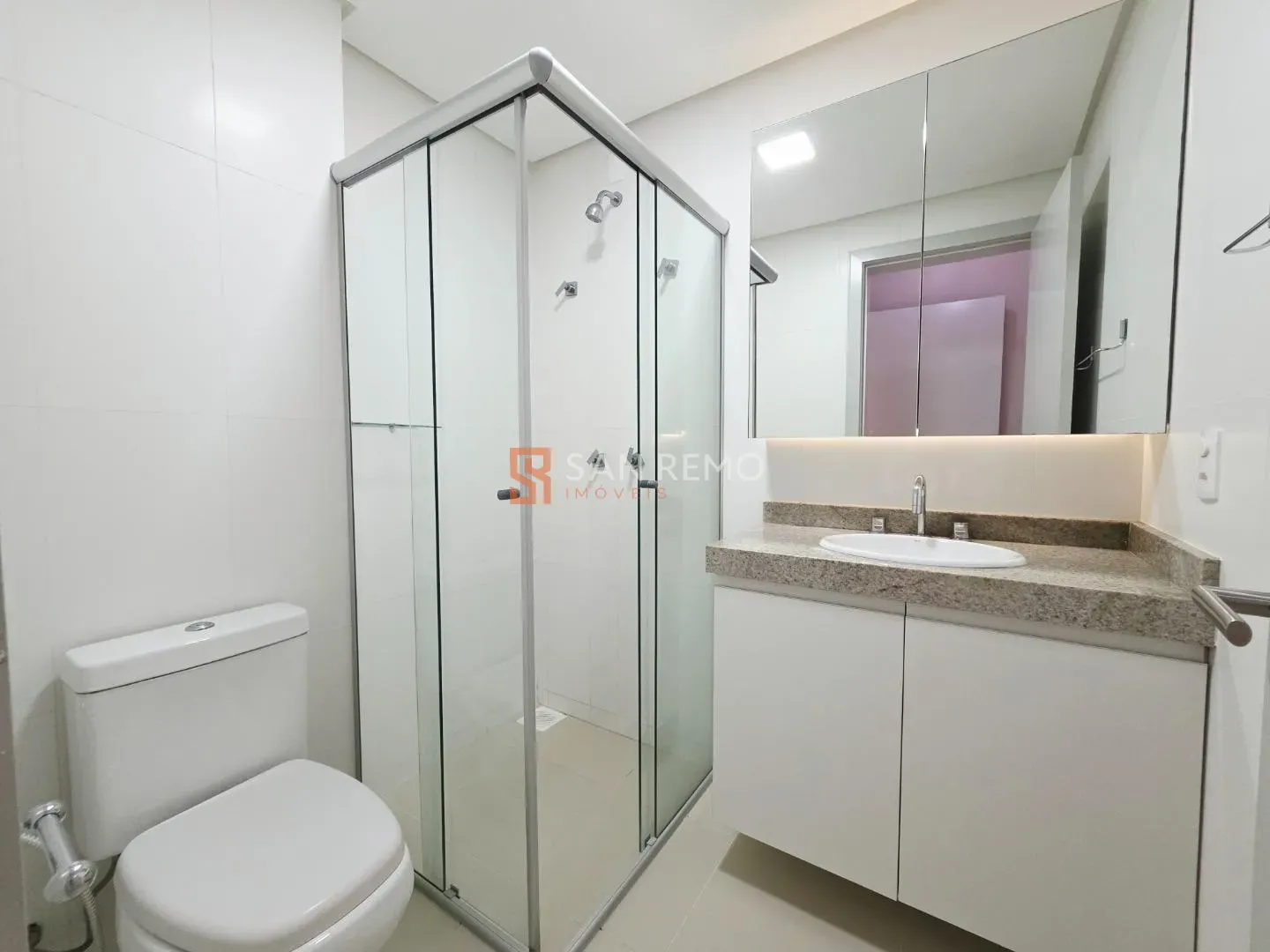 Apartamento de 3 quartos com suíte e 138 m² — photo 25