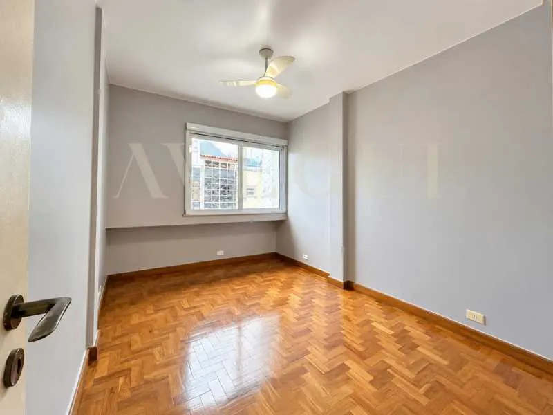 Гардеробна та 4 спальні: квартира 198 м² — photo 10