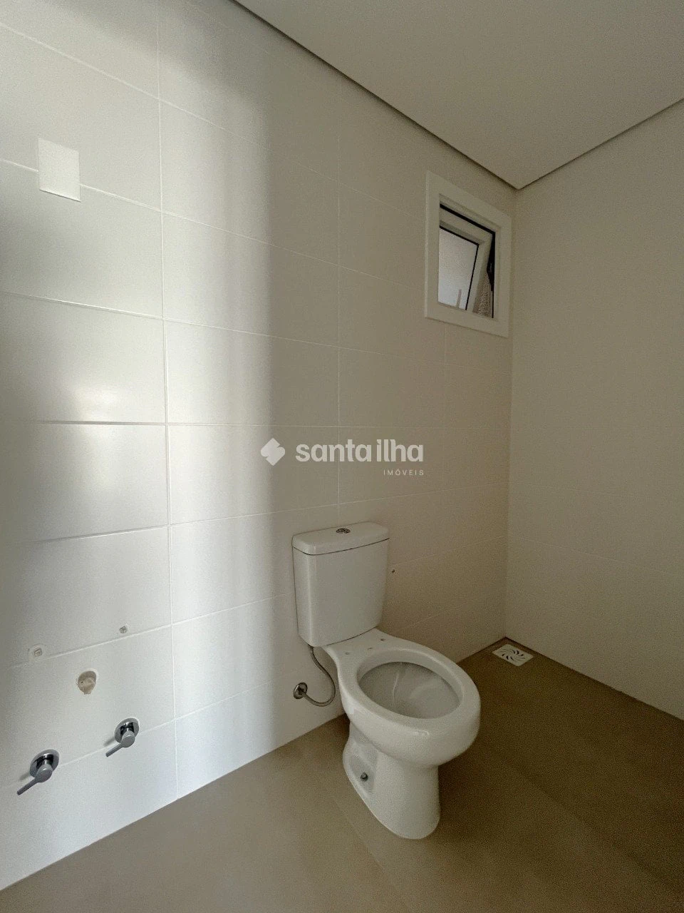 Квартира 170 м² з видом на воду та балконом із грилем — photo 16
