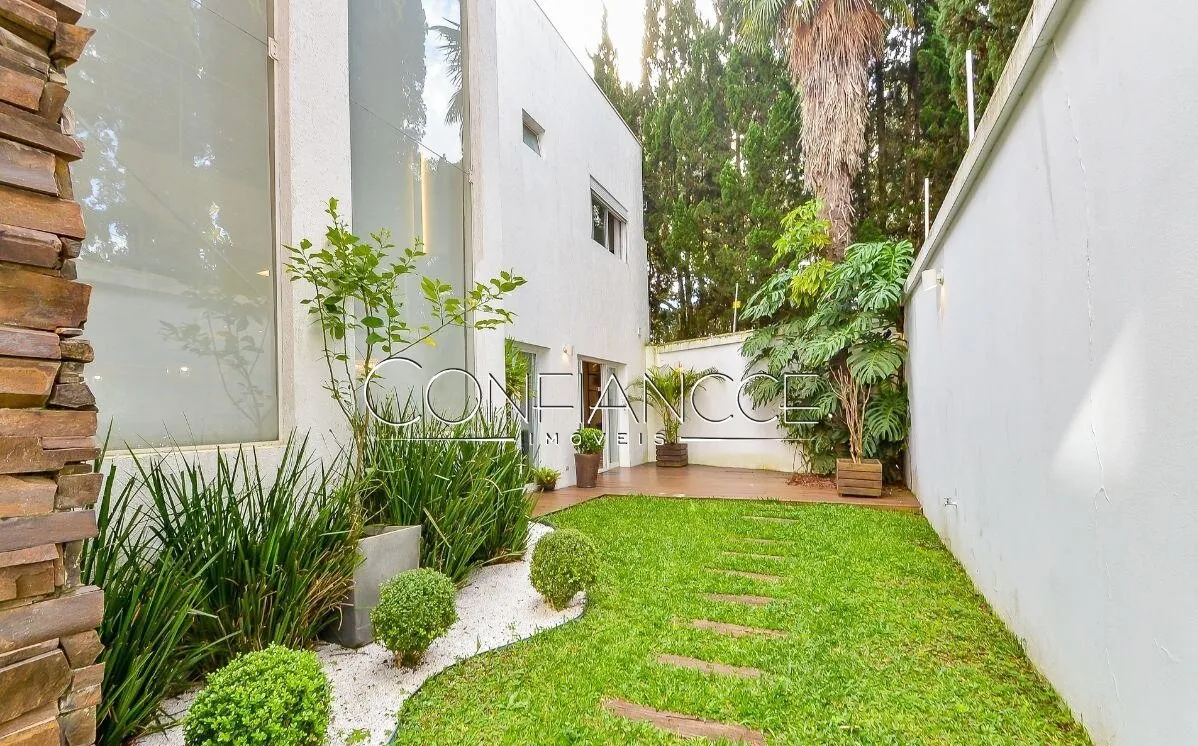 Камін та 4 спальні: будинок 250 м² — photo 9