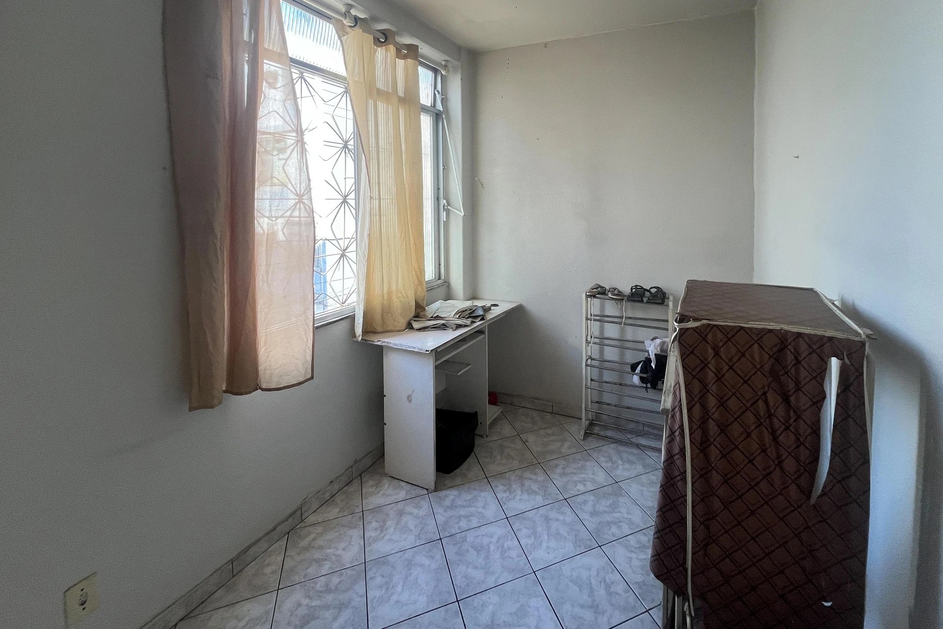 Apartamento amueblado de 2 dormitorios con 1 baño y 1 plaza — photo 14