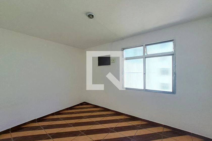 2-bedroom apartment in a building with a gym — photo 16