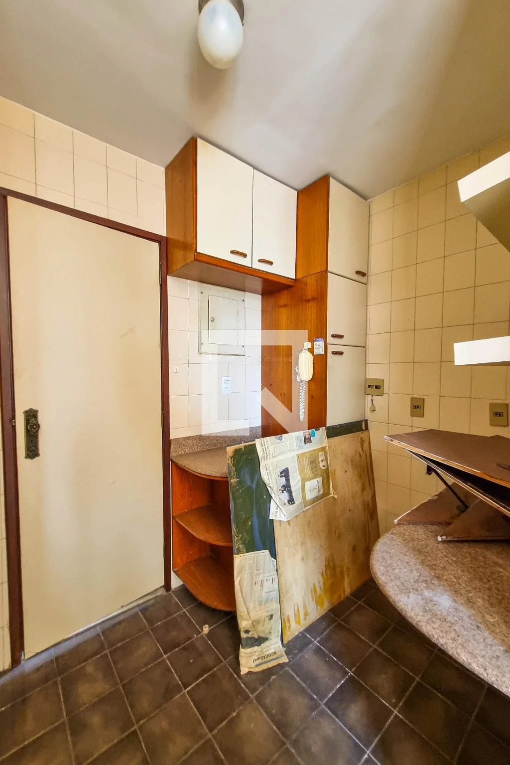 Home office in a 5-bedroom apartment, 127 m² — photo 37