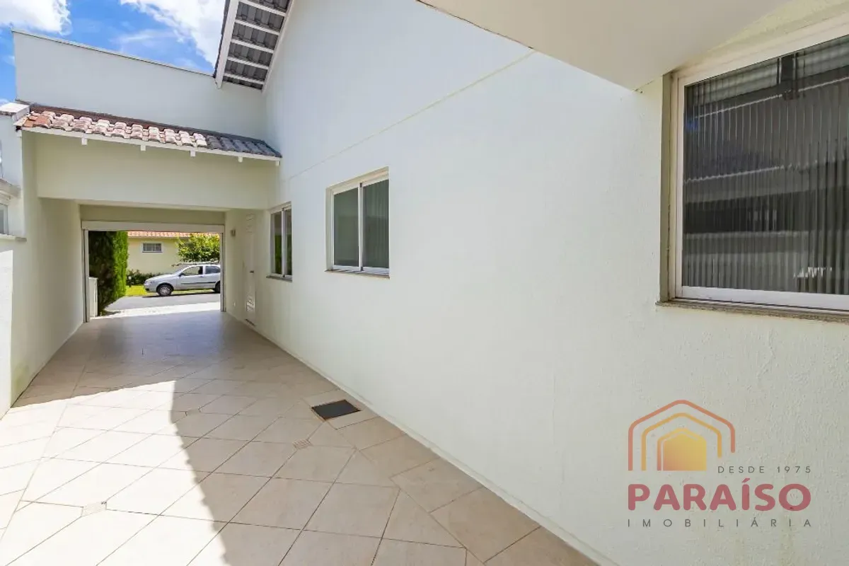 4-bedroom house with a grill on the balcony in Curitiba — photo 37