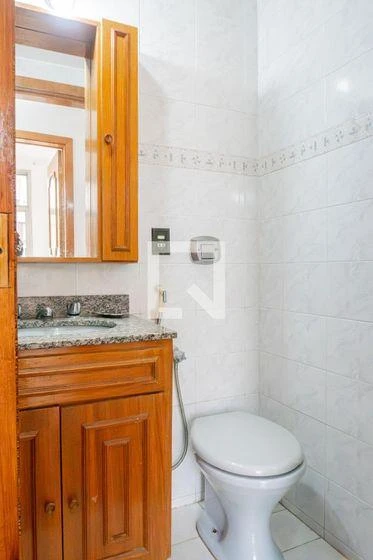 2-bedroom apartment with a grill on the balcony — photo 40