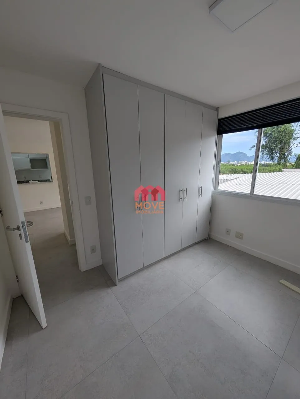 1-bedroom apartment with balcony and 1 parking space — photo 4