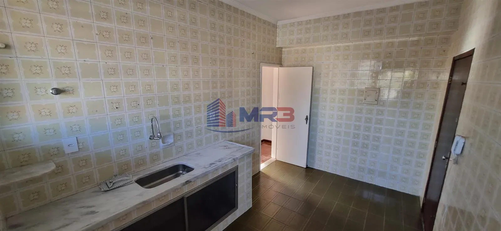 Departamento de 2 dormitorios con piso de madera o laminado — photo 18