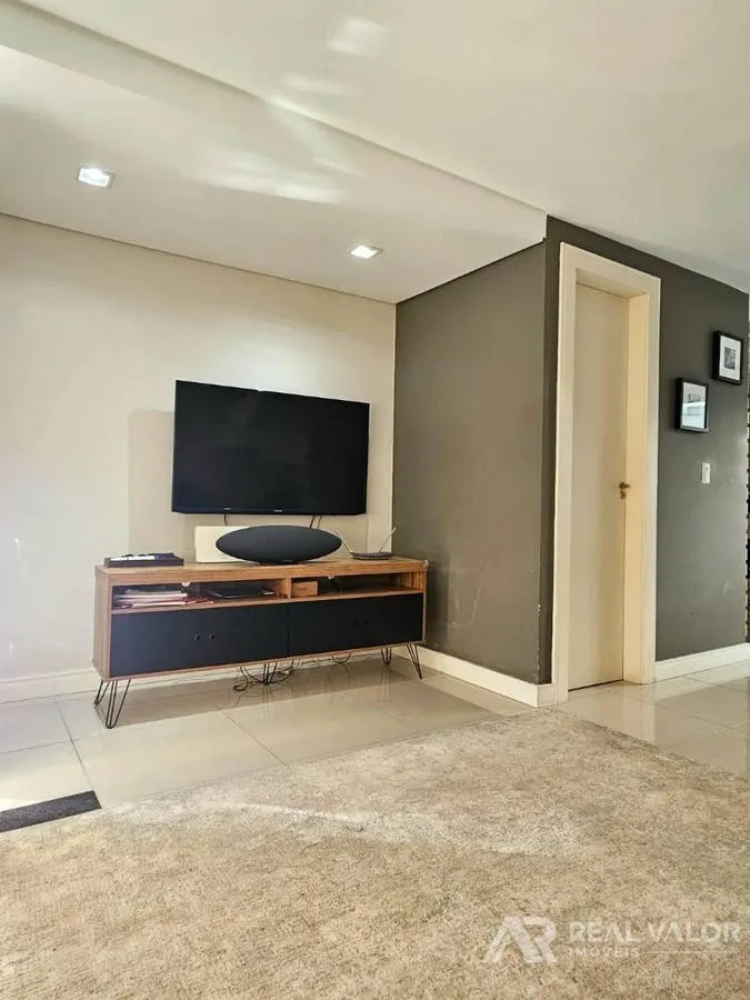 Будинок: 3 спальні, 1 з власною ванною кімнатою, 115 м² — photo 3