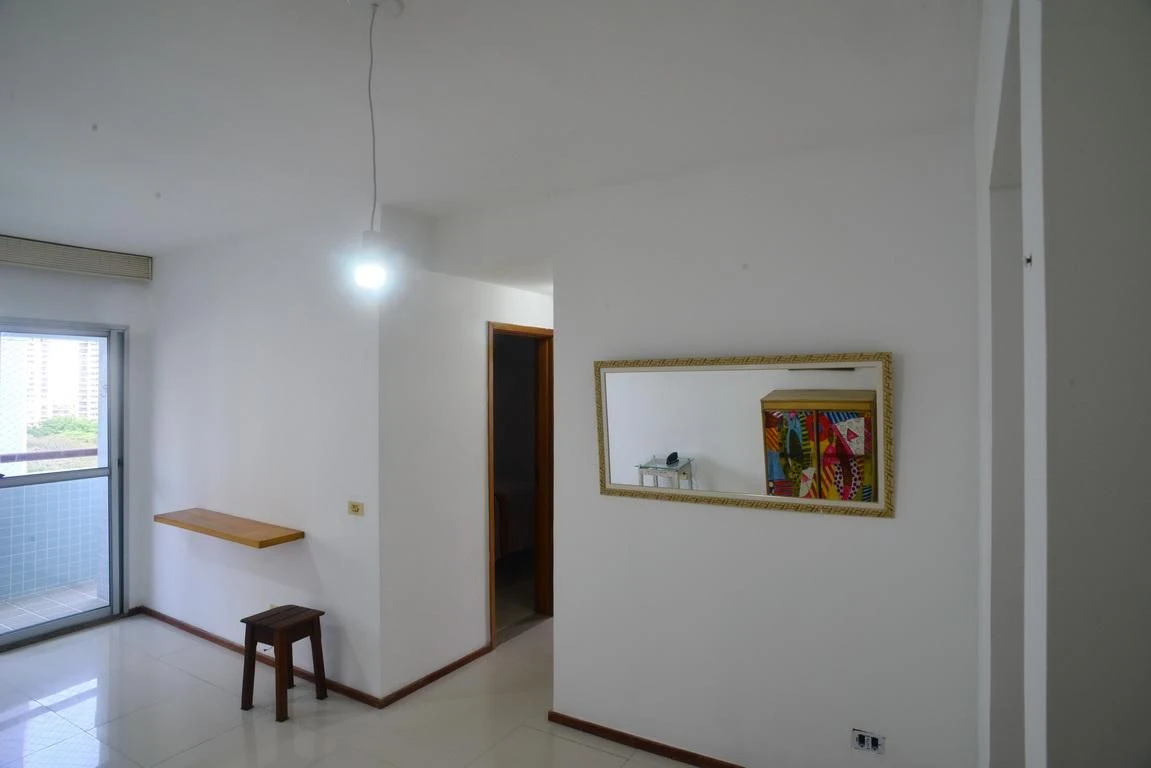 Furnished 2-bedroom apartment with a balcony — photo 7