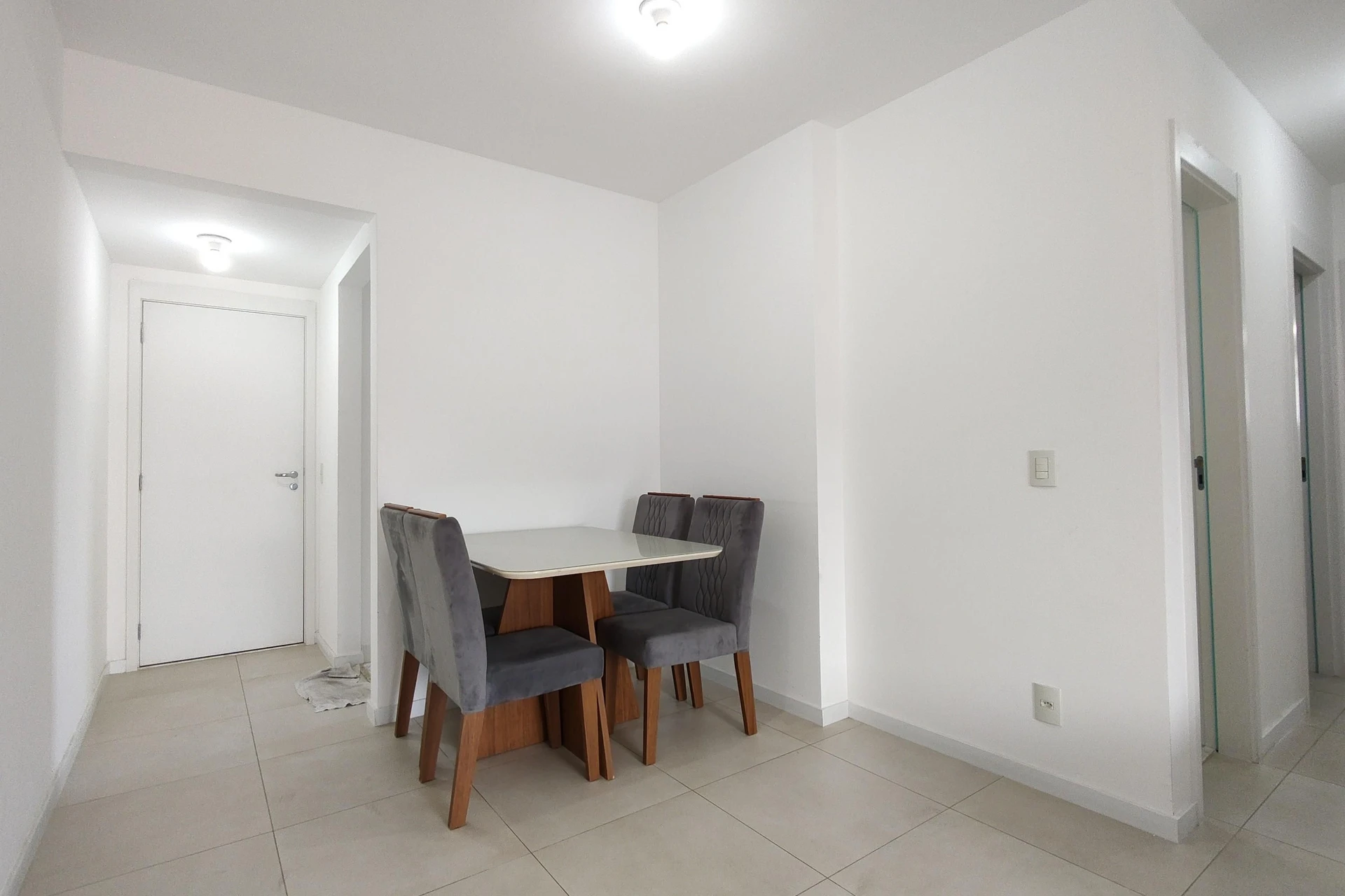 Apartamento mobiliado com 3 quartos e varanda — photo 14
