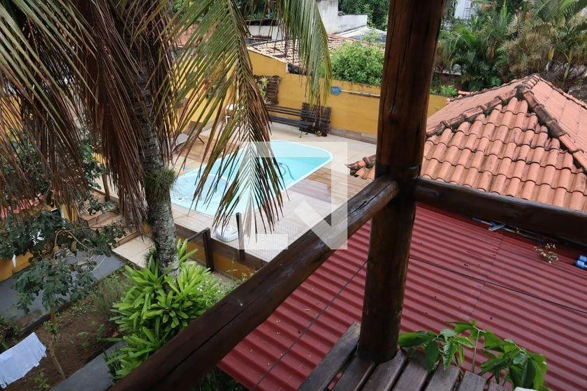 Furnished 500 m² house with 3 bedrooms and an open kitchen — photo 13