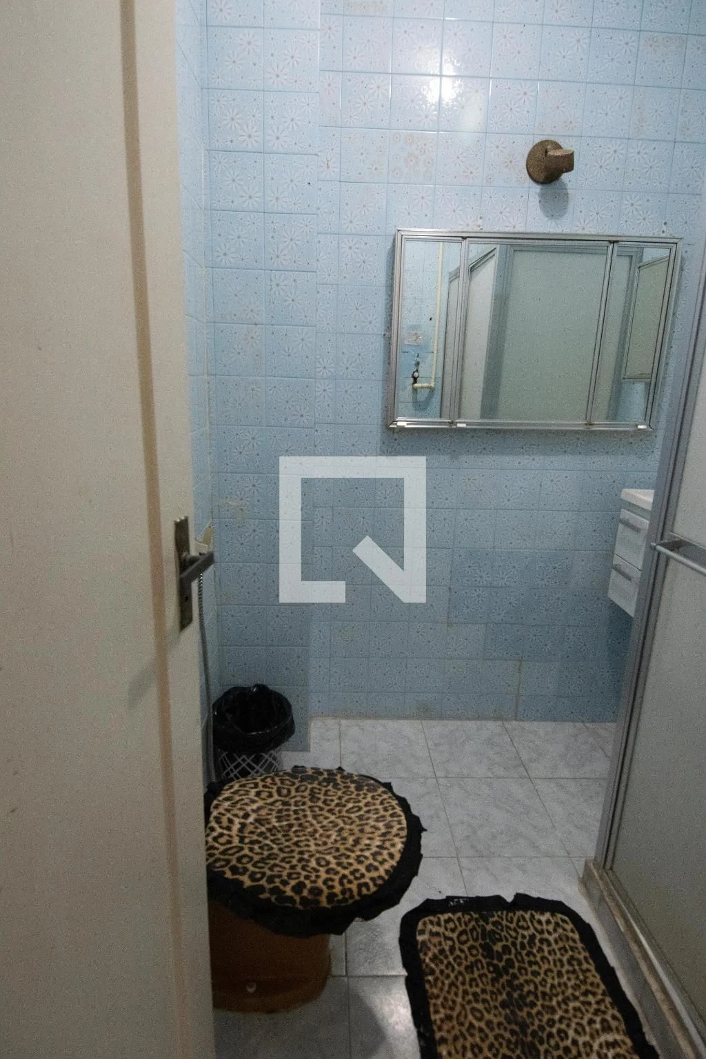 Furnished apartment with 2 bedrooms and 1 bathroom — photo 21