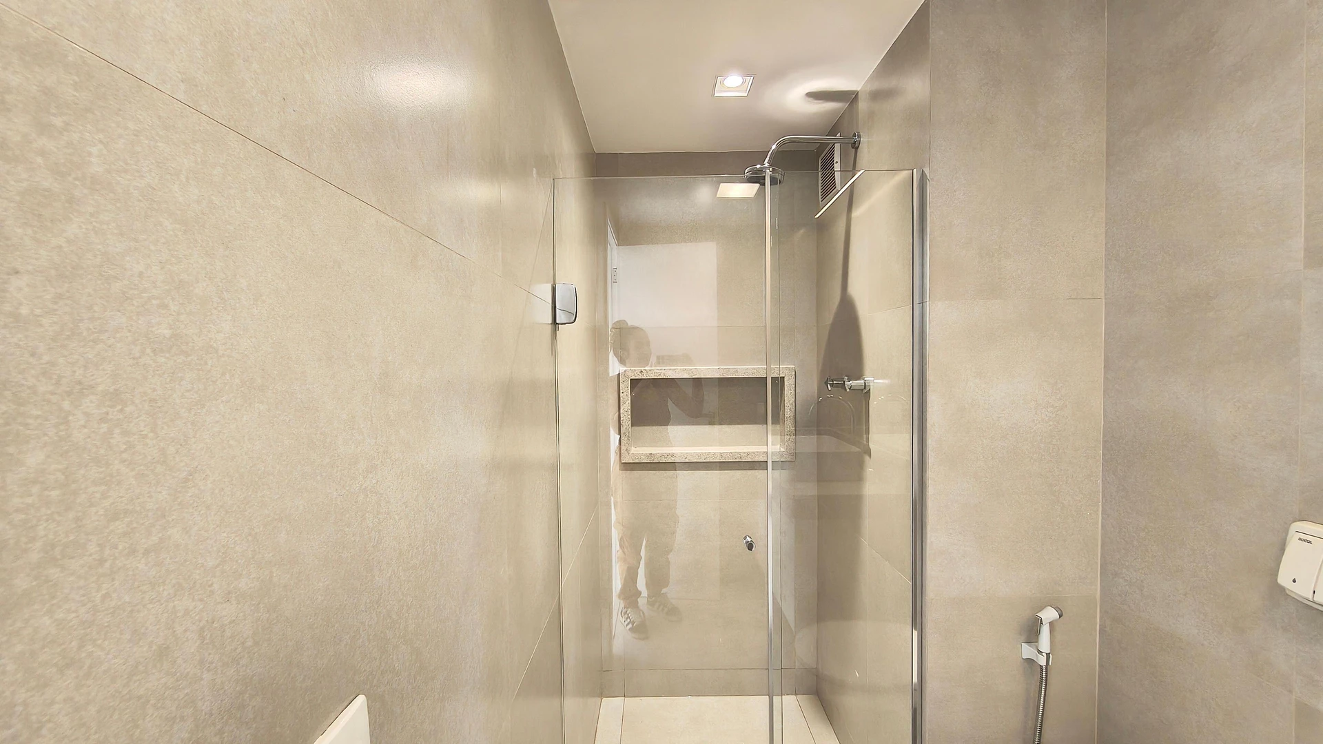 Mountain view in a 2-bedroom apartment, 55 m² — photo 15