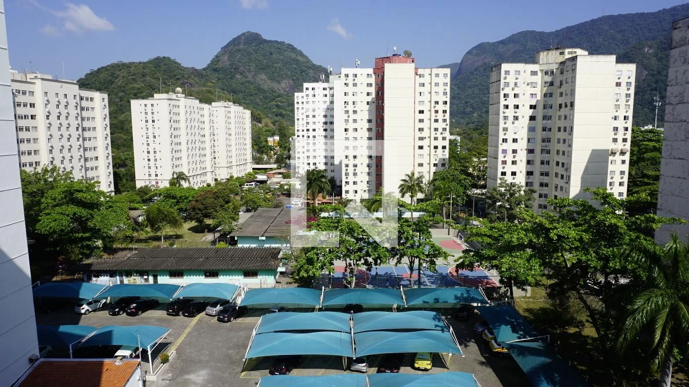 Apartamento com 3 quartos e 1 banheiro com 6 vagas — photo 19